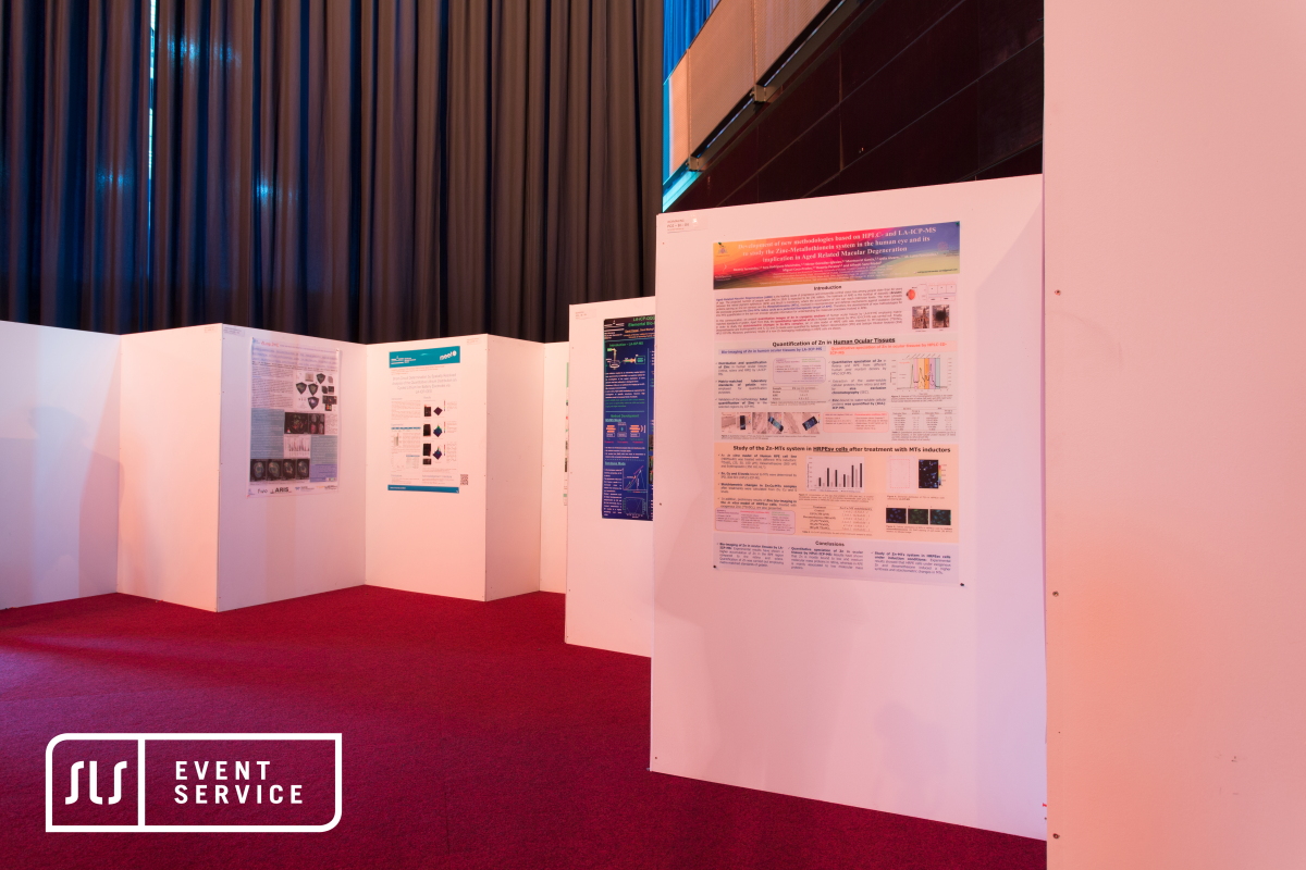 Ausstellung bei einer wissenschaftlichen Tagung mit Messewänden und Eventausstattung von SLS Eventservice