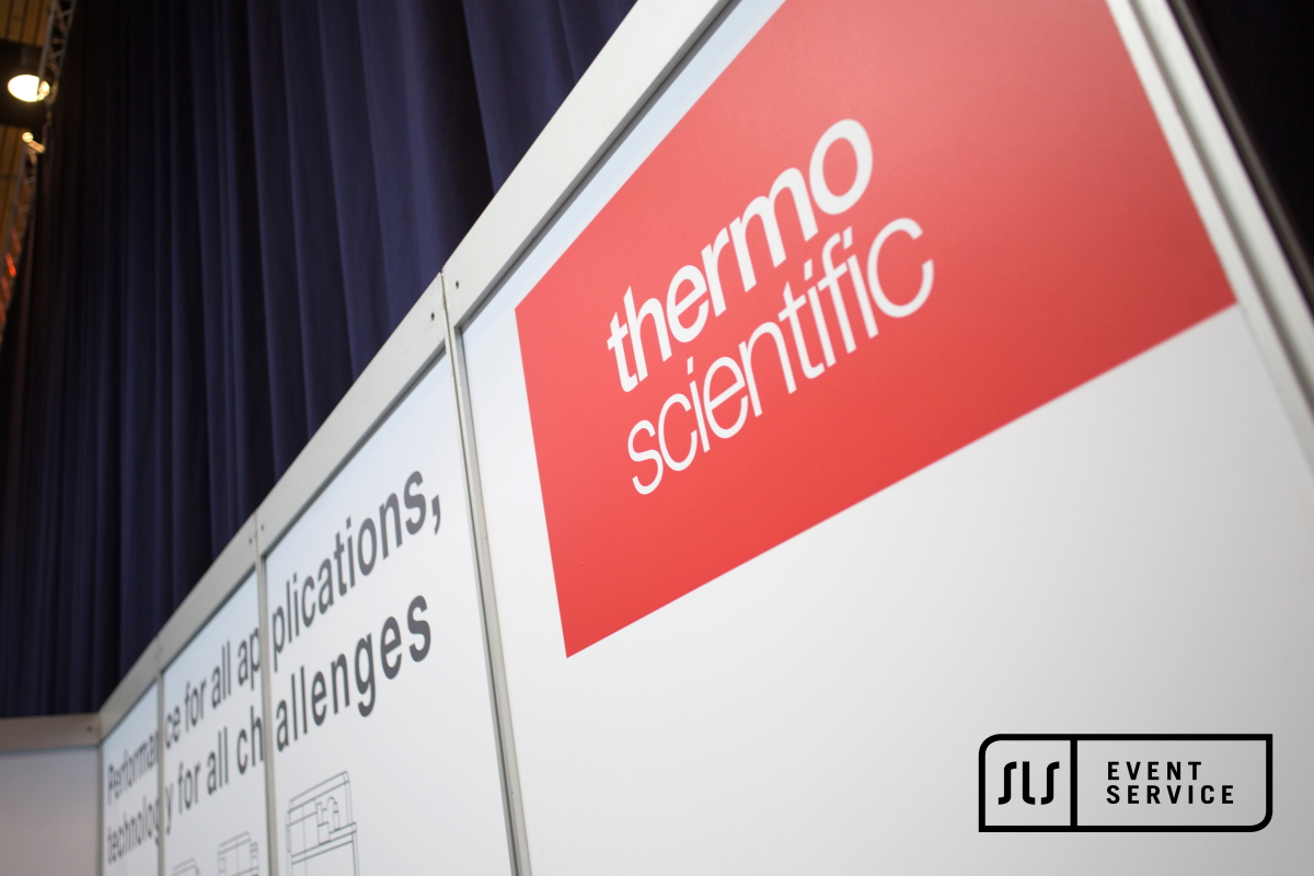 Messestand von Thermo Scientific mit professioneller Umsetzung durch SLS Eventservice
